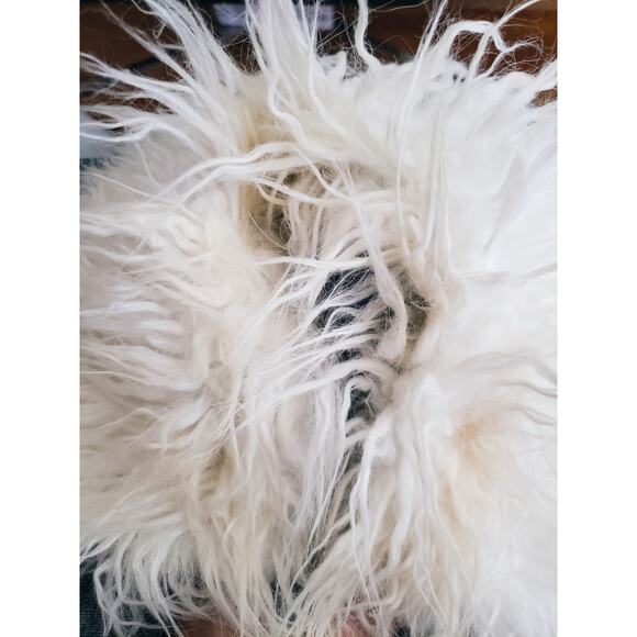 Paige Heidi Faux Fur Collar Cropped Denim Jacket Size Small - Picture 13 of 13